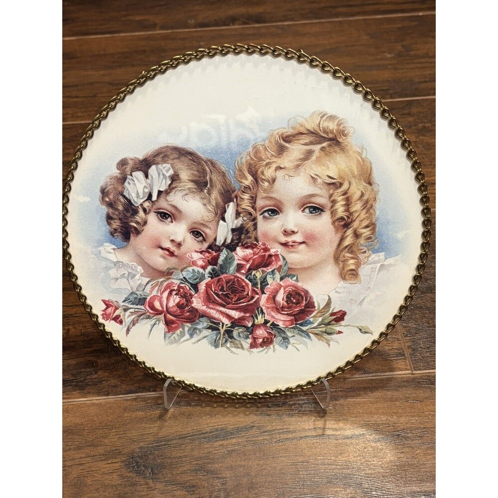 Vintage Victorian Girls w/Roses Flue Cover Round Picture w/Chain Edging Detail